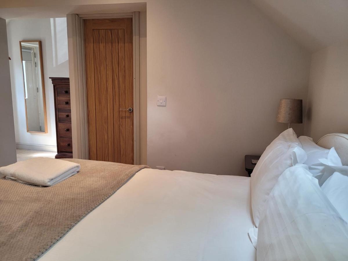 Bay Tree Cottage Accommodation Farthingstone Bagian luar foto