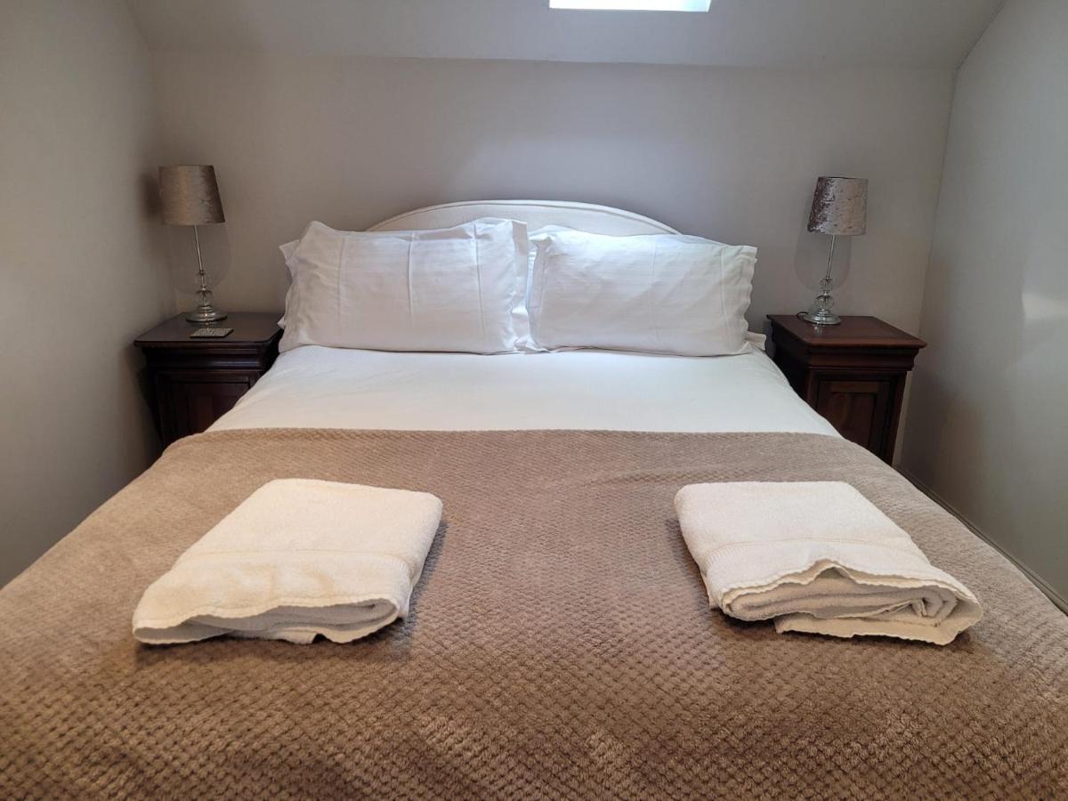 Bay Tree Cottage Accommodation Farthingstone Bagian luar foto