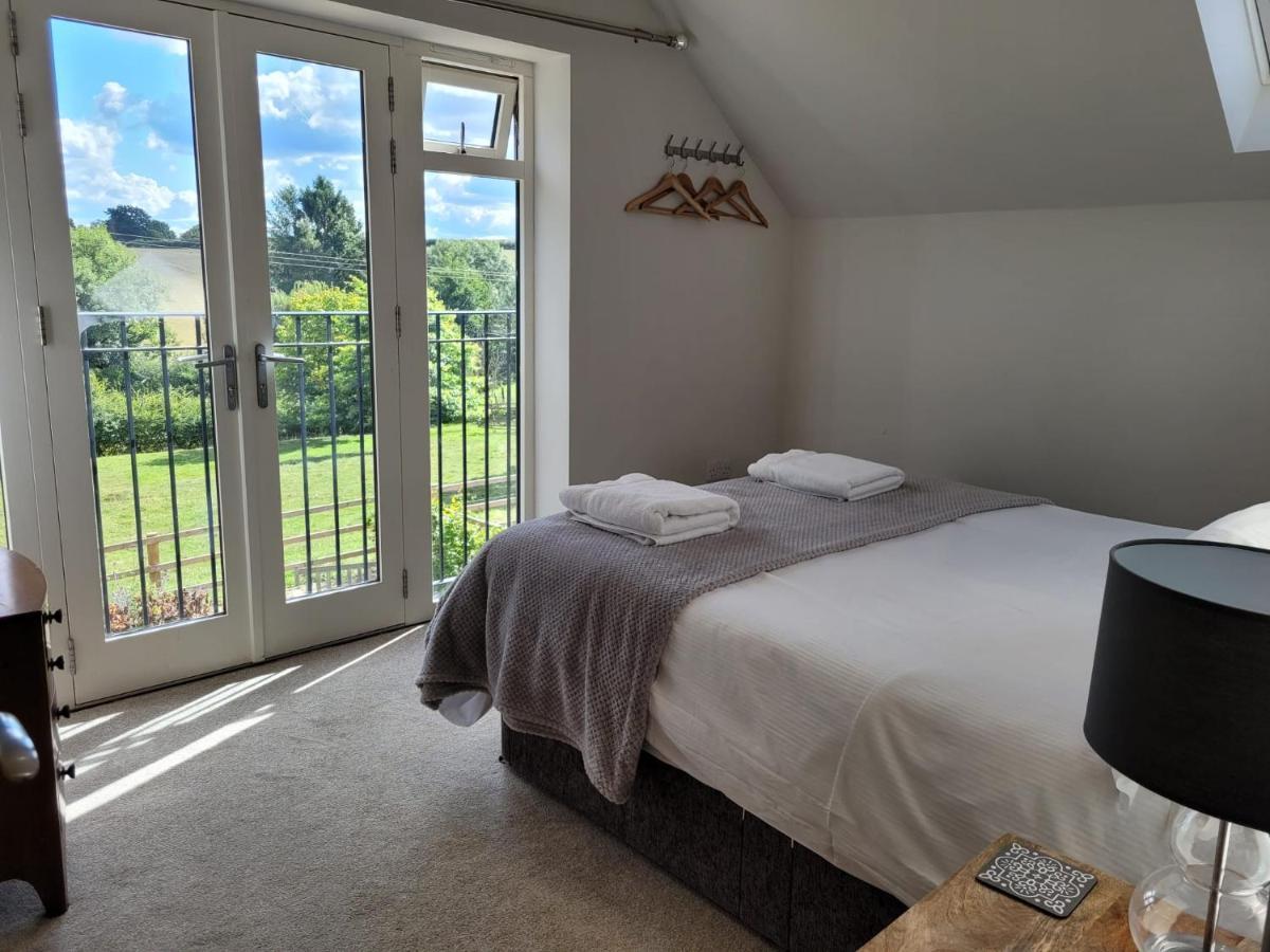 Bay Tree Cottage Accommodation Farthingstone Bagian luar foto